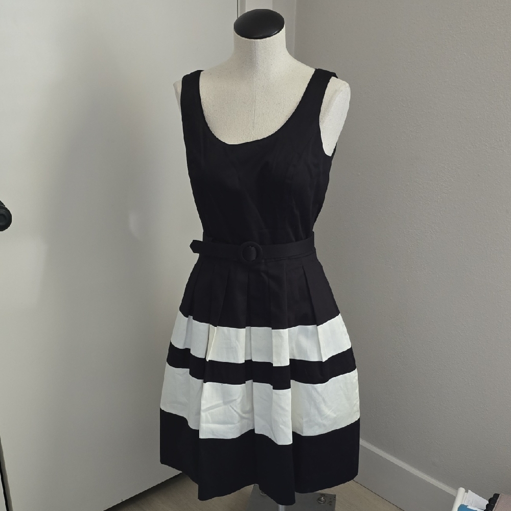 White House Black Market Black and White Belted Mini Dress